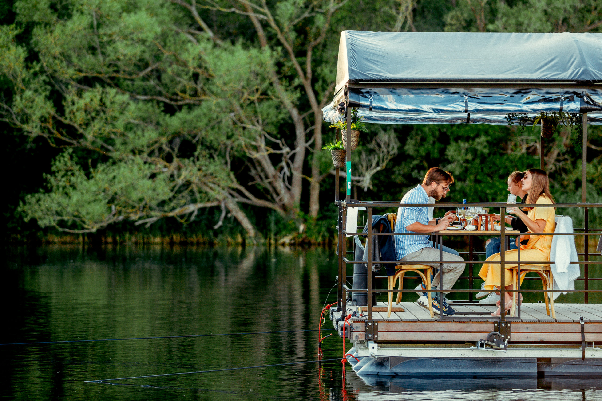 Dinner on the lake